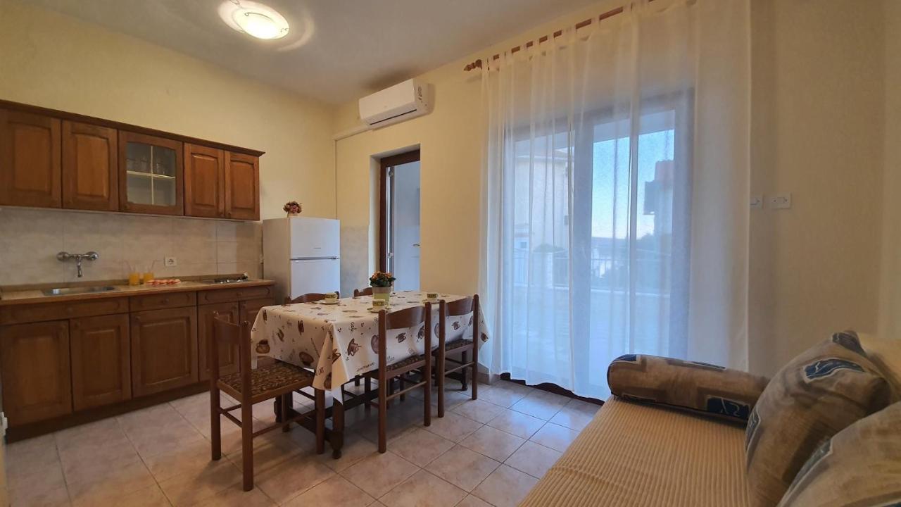 Apartmani Anita 자보리치 외부 사진